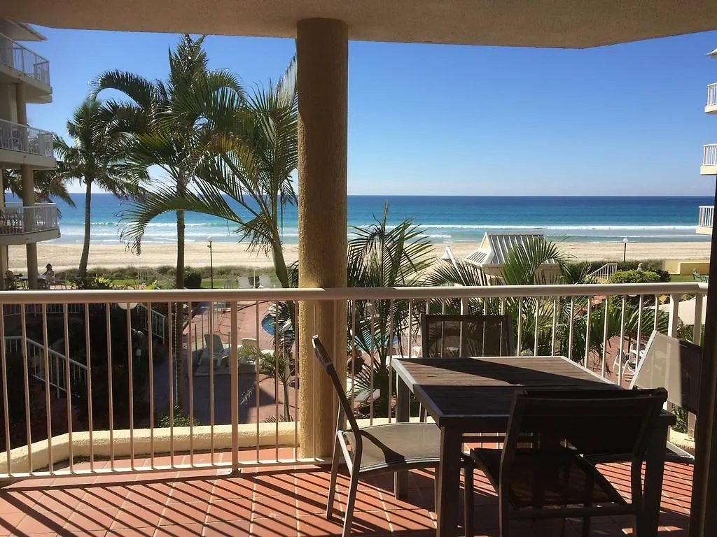 Crystal Beachfront Apartments Gold Coast 3*,  Australia