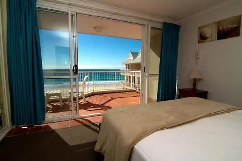 Crystal Beachfront Apartments Gold Coast 3*,  Australia