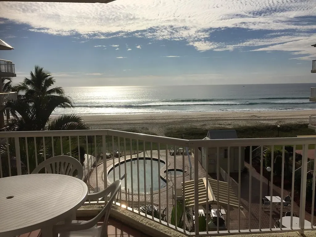 *** Aparthotel Crystal Beachfront Apartments Gold Coast Australia