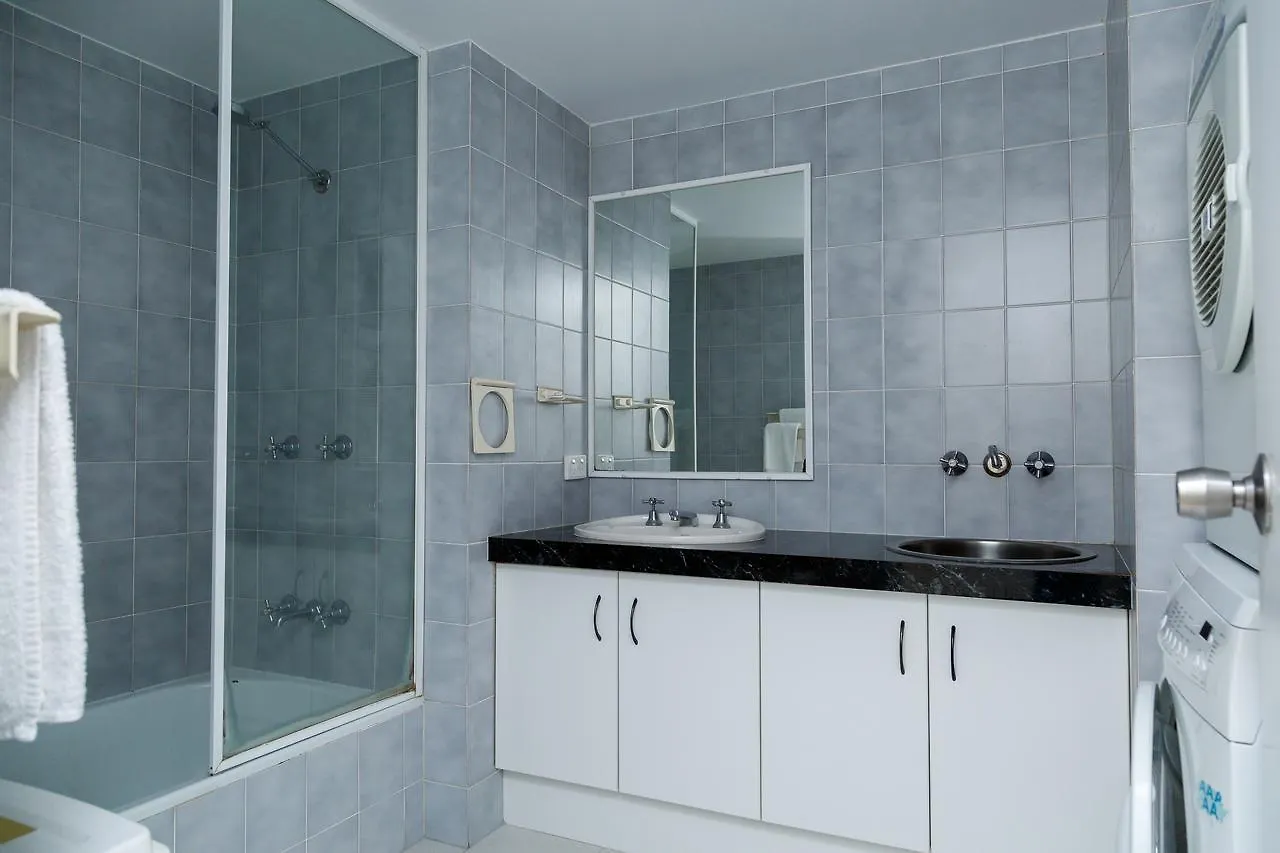 Crystal Beachfront Apartments Gold Coast