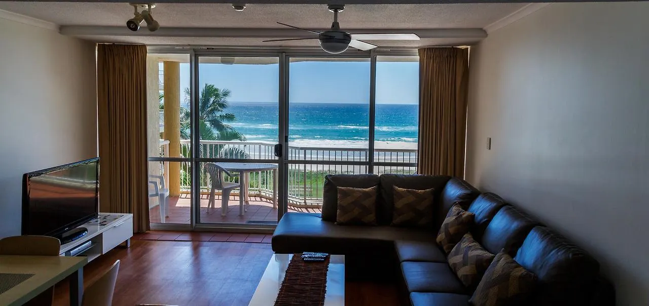 Aparthotel Crystal Beachfront Apartments Gold Coast